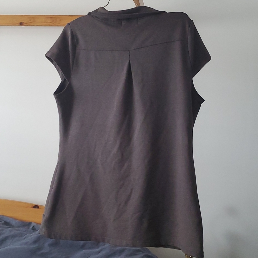 Top - Picture 6 of 6